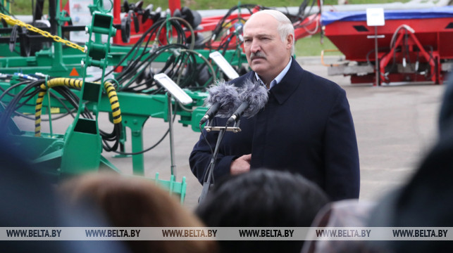 Belarus president wants winter grain sowing to be complete by 1 October